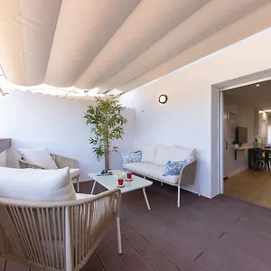 bravissimo-eiximenis-with-beautiful-terrace-and-views.topcostabravahotels.com/